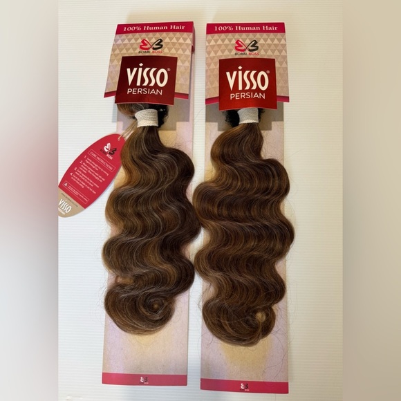 BOBBI BOSS | 100% Human hair 18 in body Wave Hair Extensions 2 Bundles P4/27/30 - Picture 1 of 8